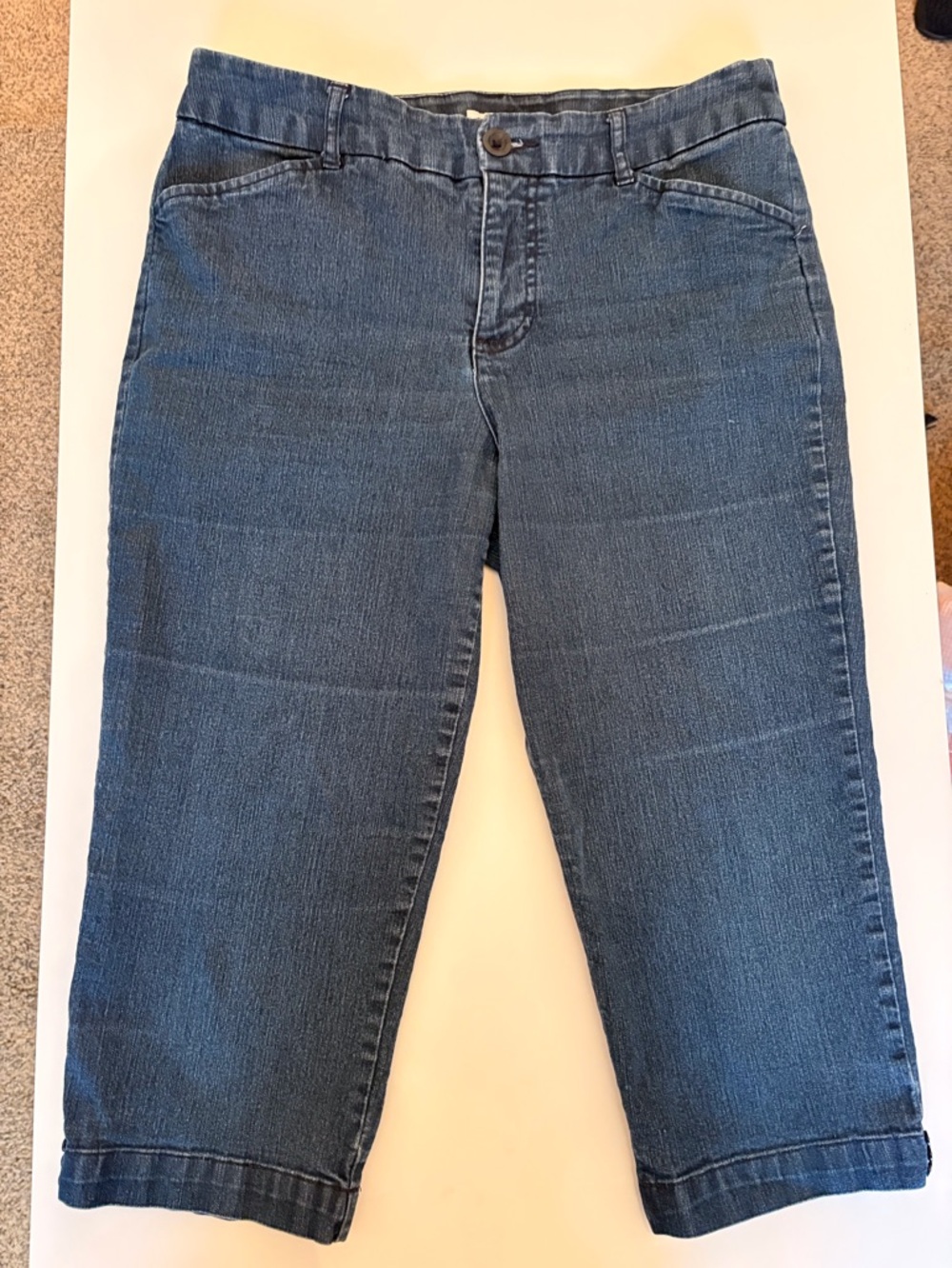 Denim Capri Pants St John’s Bay EUC Size 6